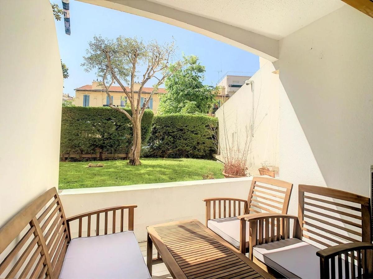 Superbe Studio Terrasse Centre Ville Et Plages A Pieds カンヌ エクステリア 写真